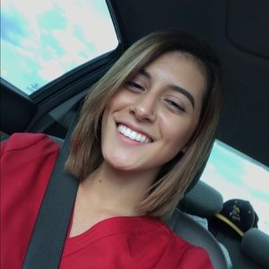 Meet your Posher, Kimberly